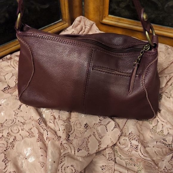 The Sak burgundy leather handbag - Picture 3 of 9
